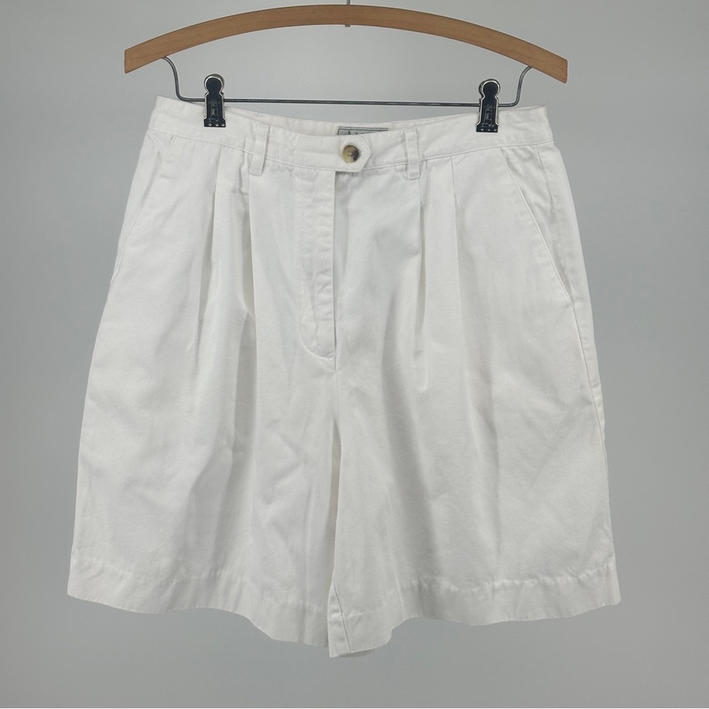 Vintage Classic Women's White Bermuda Walking Shorts Size 12‎ Preppy Academia